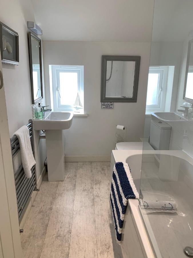 Вилла Little Karenza Is The Perfect Cornish Getaway Saint Anthony Экстерьер фото
